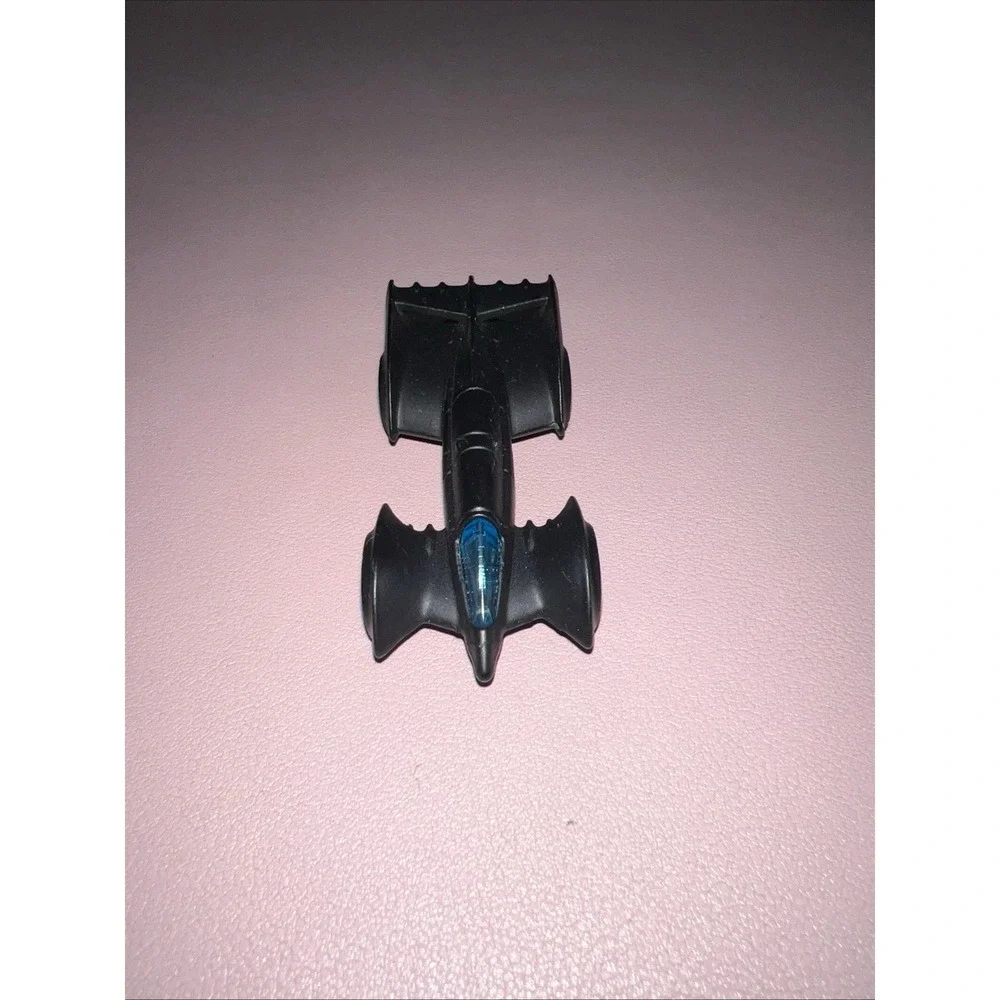 Hot‎ Wheels DC Comics Mattel Batman Batmobile (s12) 1:64 Diecast Great Condition